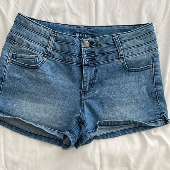 Blur Spice Jean Short - Picture 1 of 4